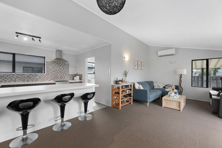 Photo of property in 102a Eversham Road, Mount Maunganui, 3116