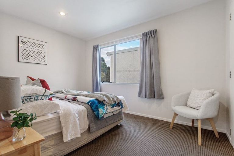 Photo of property in 28/5 Perekia Street, Albany, Auckland, 0632