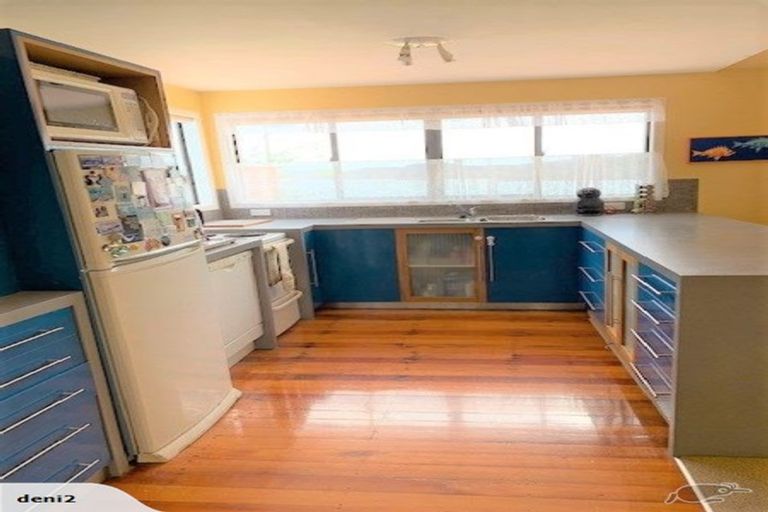 Photo of property in 10 Reotahi Road, Whangarei Heads, Whangarei, 0174