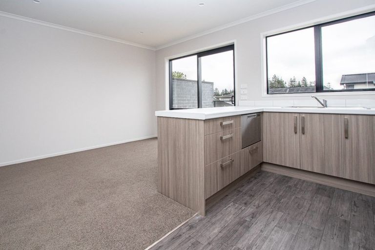 Photo of property in 7/10 Charlemont Street, Whitiora, Hamilton, 3200