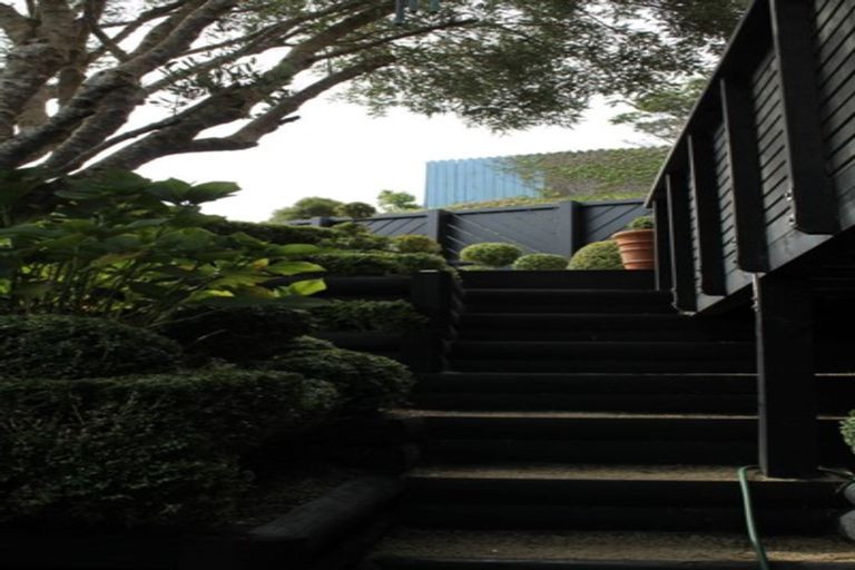 Photo of property in 96 Madras Street, Khandallah, Wellington, 6035