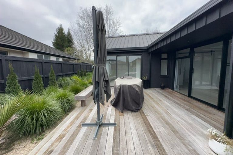 Photo of property in 19 Gabriela Close, Pyes Pa, Tauranga, 3112