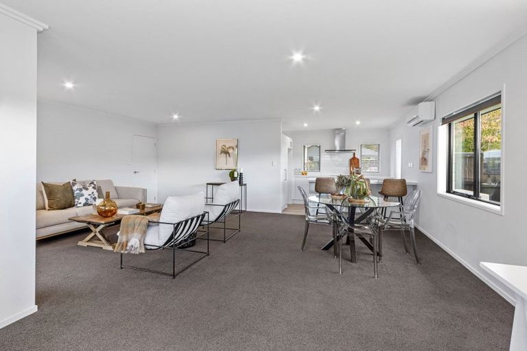 Photo of property in 8 Parawai Street, Marshland, Christchurch, 8083