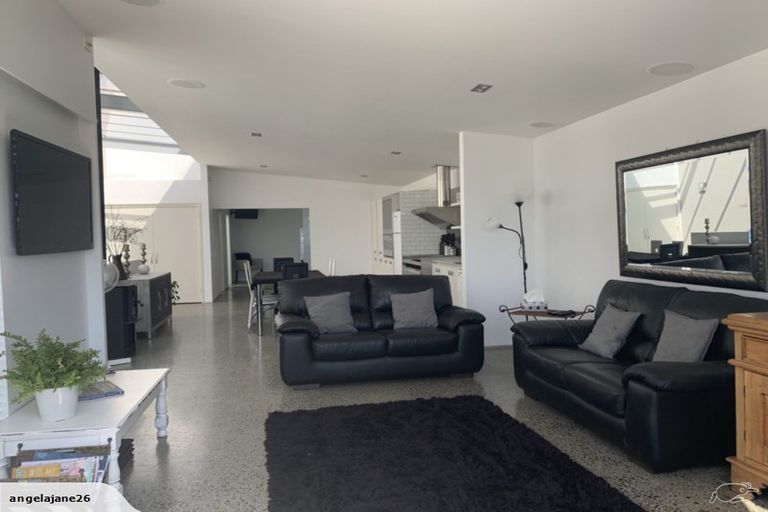 Photo of property in Bayview Apartments, 4/362 Lake Terrace, Two Mile Bay, Taupo, 3330