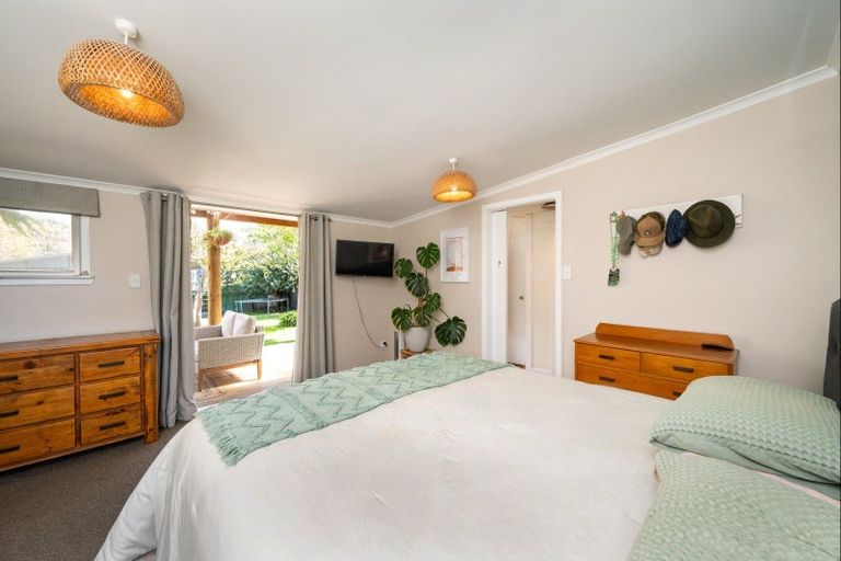 Photo of property in 5 Grove Road, Haumoana, 4102