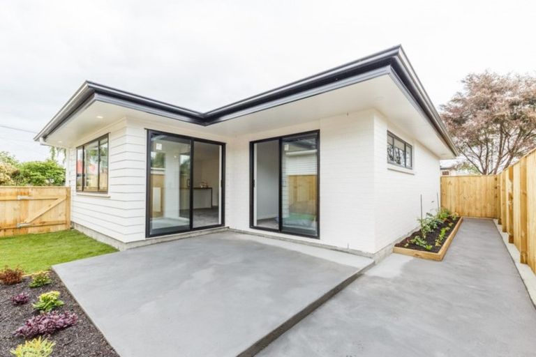 Photo of property in 23 Quinn Road, Levin, 5510