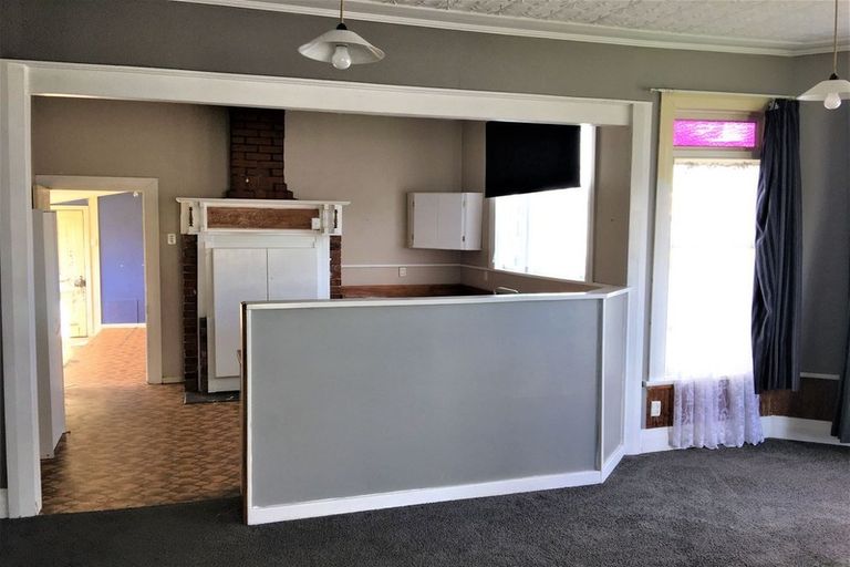 Photo of property in 64 James Street, Balclutha, 9230