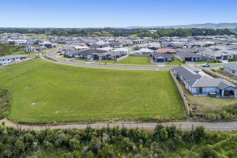 Photo of property in 163 Penetaka Heights, Pyes Pa, Tauranga, 3112