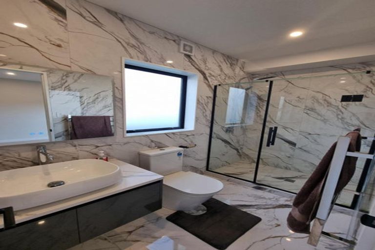 Photo of property in 13 Grand Ridge Avenue, Flat Bush, Auckland, 2019