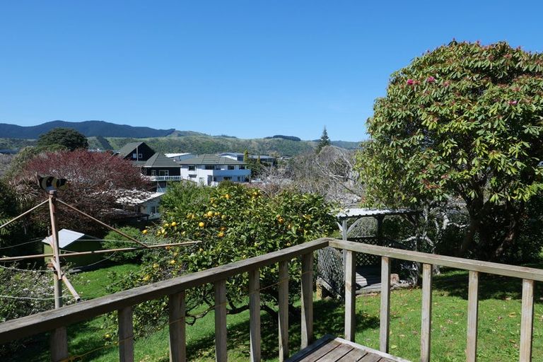 Photo of property in 5 Allen Road, Raumati Beach, Paraparaumu, 5032