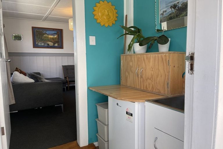 Photo of property in 7 Carey Street, Waitara, 4320