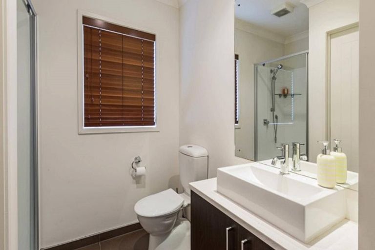 Photo of property in 21 Kestev Drive, Flat Bush, Auckland, 2016