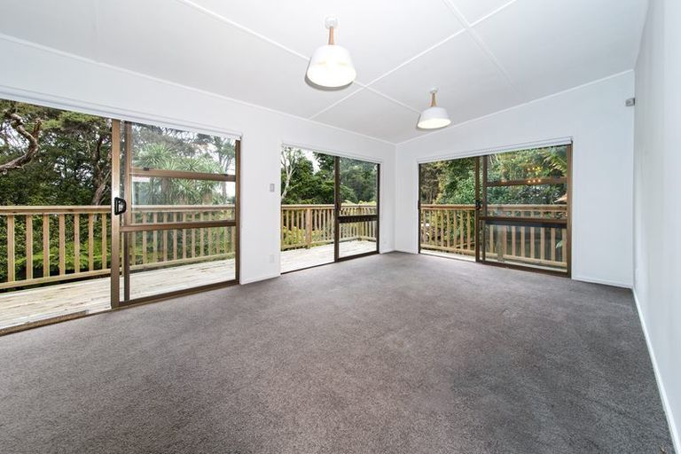 Photo of property in 13 Claret Place, Henderson, Auckland, 0612