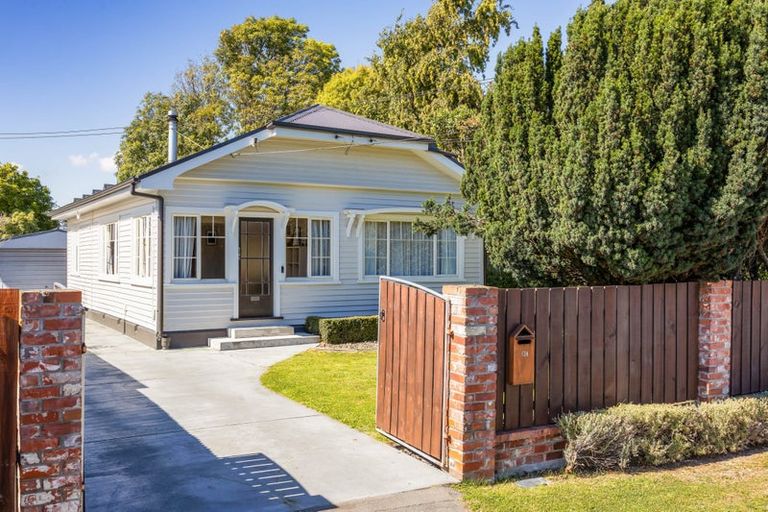 Photo of property in 136 Neville Street, Spreydon, Christchurch, 8024