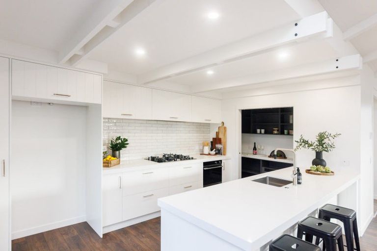 Photo of property in 1 Te Ara Lane, Hokowhitu, Palmerston North, 4410