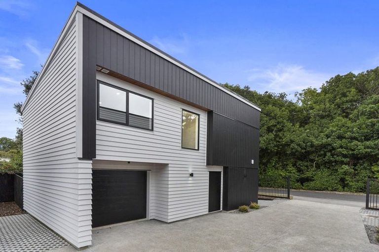 Photo of property in 4 Rydal Drive, Mount Wellington, Auckland, 1060
