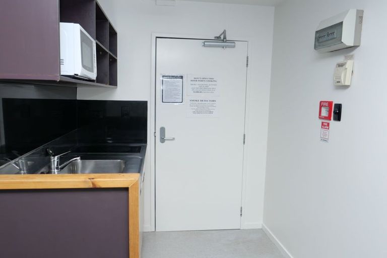 Photo of property in Martin Square Apartments, 609/20 Martin Square, Te Aro, Wellington, 6011