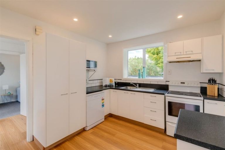 Photo of property in 1/25 Esperance Street, St Albans, Christchurch, 8052