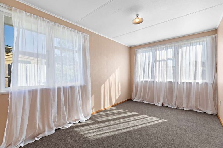 Photo of property in 172 Puriri Street, Castlecliff, Whanganui, 4501