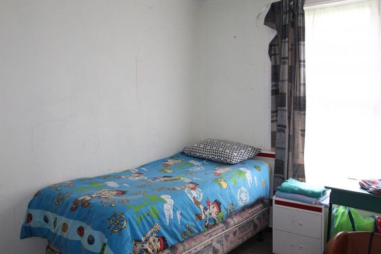 Photo of property in 24 Wilson Street, Pahiatua, 4910