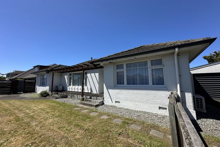 Photo of property in 2/2 Corfe Street, Ilam, Christchurch, 8041