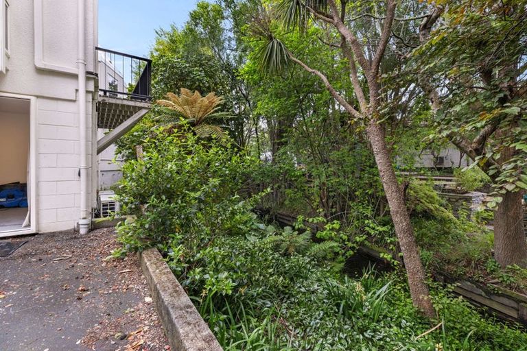 Photo of property in 2/88 Clyde Road, Ilam, Christchurch, 8041