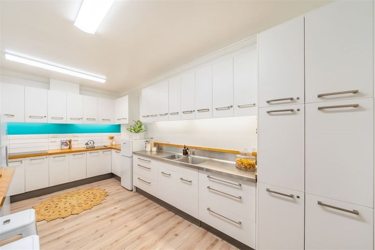 Photo of property in 1185 Fergusson Drive, Clouston Park, Upper Hutt, 5018