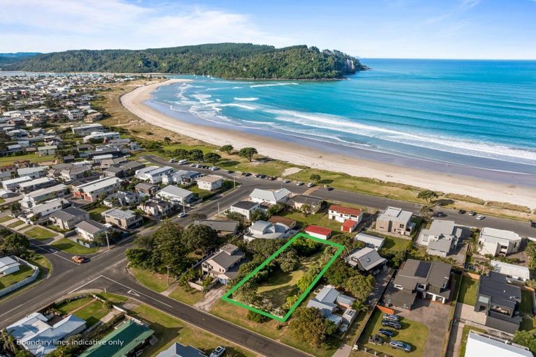 Photo of property in 304 Beverley Terrace, Whangamata, 3620
