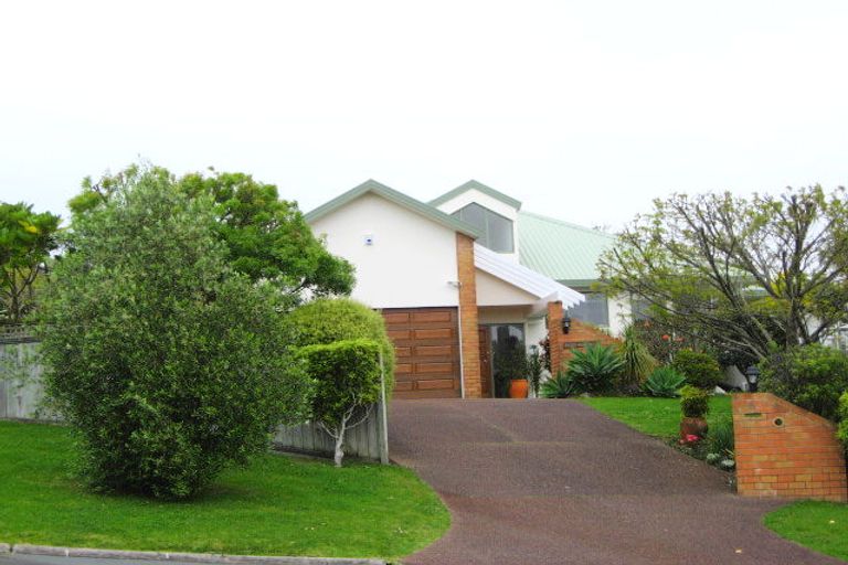 Photo of property in 5 Dacre Grove, Gulf Harbour, Whangaparaoa, 0930