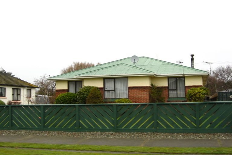 Photo of property in 17 Totara Street, Georgetown, Invercargill, 9812