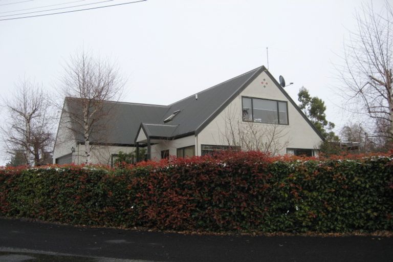 Photo of property in 19 Glenbrook Crescent, Twizel, 7901