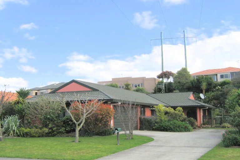Photo of property in 19 Oleander Lane, Mount Maunganui, 3116