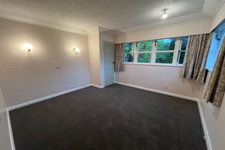 Photo of property in 63 Savage Crescent, West End, Palmerston North, 4412