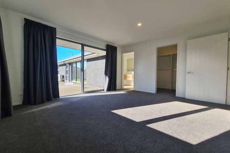 Photo of property in 9 Drylands Drive, Rolleston, 7614
