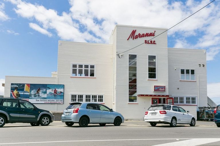 Photo of property in 14 Rua Street, Lyall Bay, Wellington, 6022