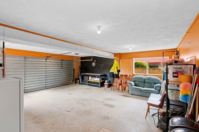 Photo of property in 76 Cedar Drive, Paraparaumu Beach, Paraparaumu, 5032