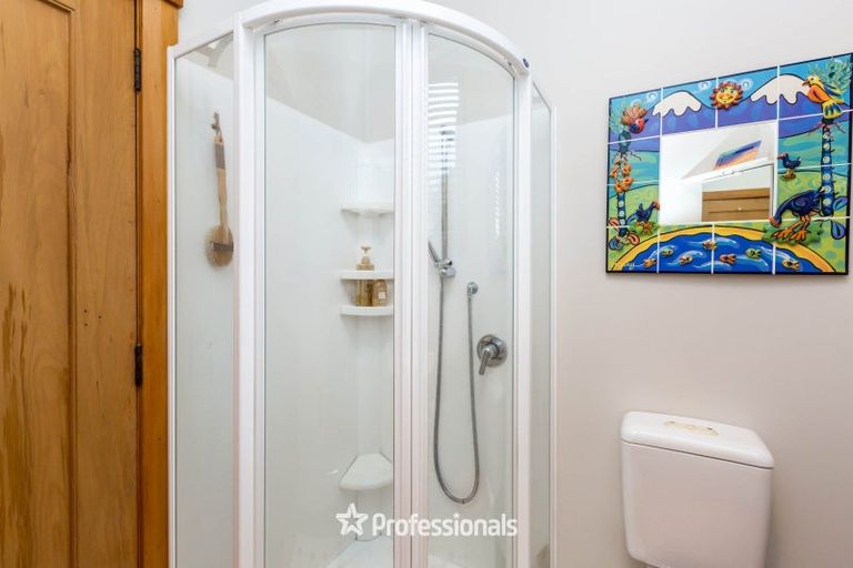 Photo of property in 229 Whitemans Valley Road, Whitemans Valley, Upper Hutt, 5371