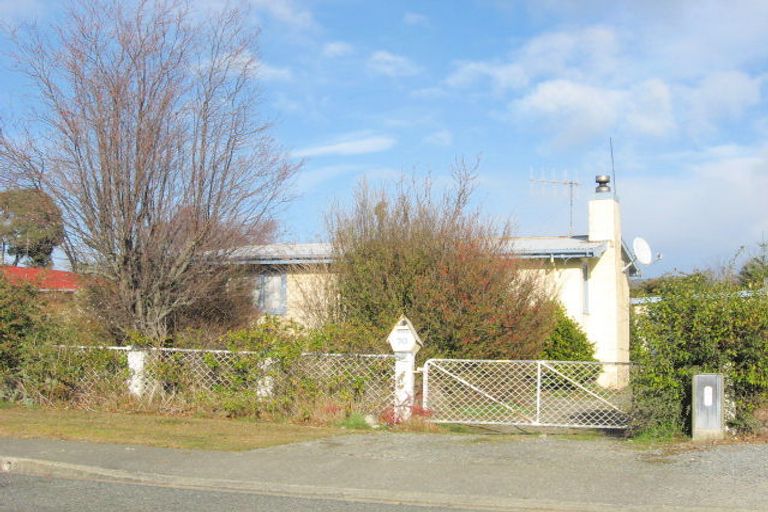 Photo of property in 70 Mackinnon Loop, Te Anau, 9600