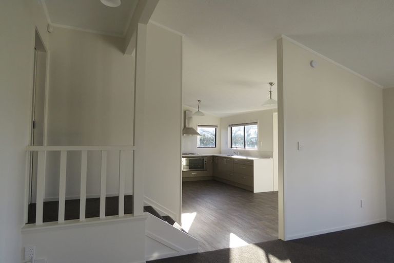 Photo of property in 21b Ambler Avenue, Glen Eden, Auckland, 0602