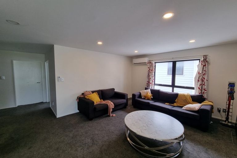 Photo of property in 19 Hakinakina Drive, Flat Bush, Auckland, 2019