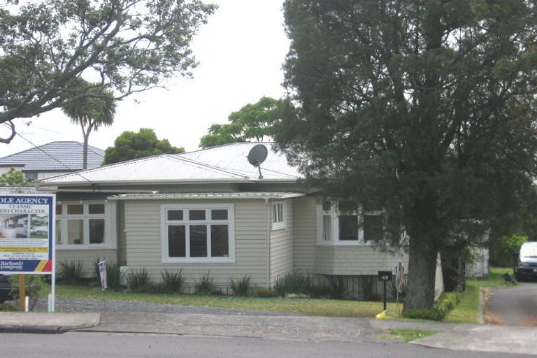 Photo of property in 48 Lynwood Road, New Lynn, Auckland, 0600