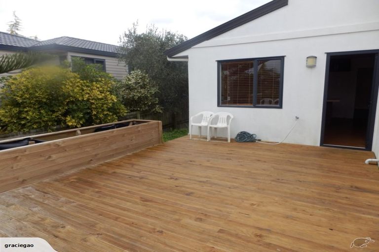 Photo of property in 3 Coventry Way, Long Bay, Auckland, 0630