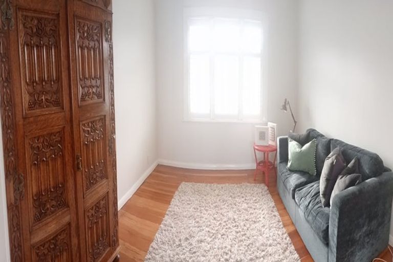 Photo of property in 7 Standen Street, Karori, Wellington, 6012