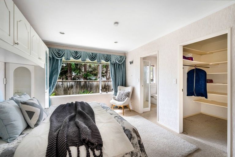 Photo of property in 2/21 Sharpe Crescent, Wainuiomata, Lower Hutt, 5014