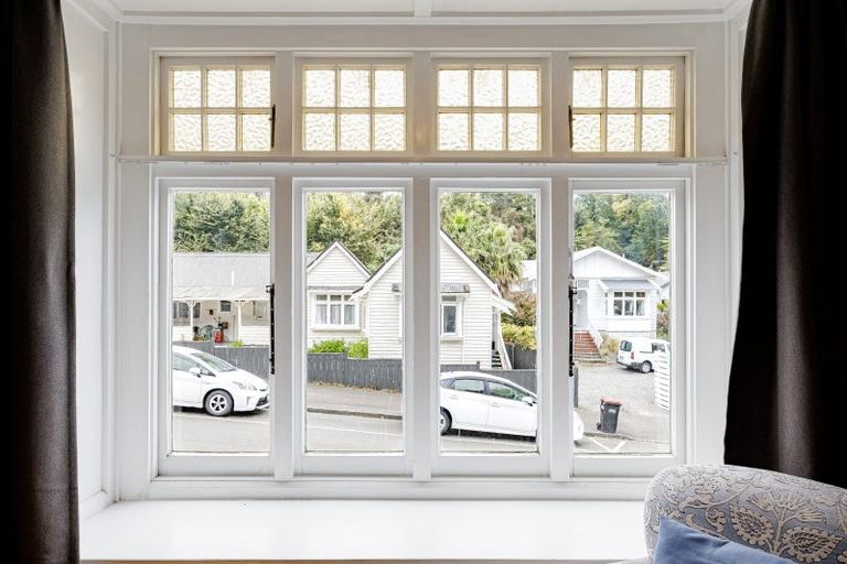 Photo of property in 40 Shakespeare Road, Bluff Hill, Napier, 4110