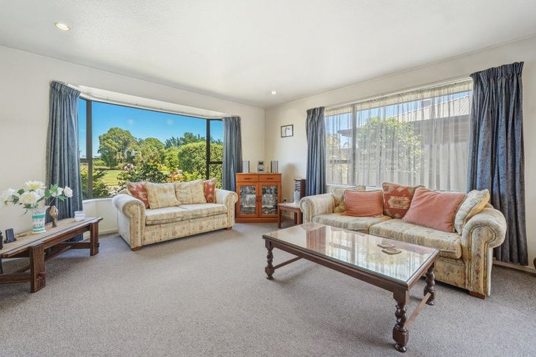 Photo of property in 36 Kowhai Avenue, Rangiora, 7400
