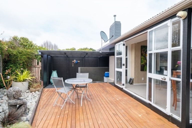 Photo of property in 43 Henry Hill Road, Taupo, 3330