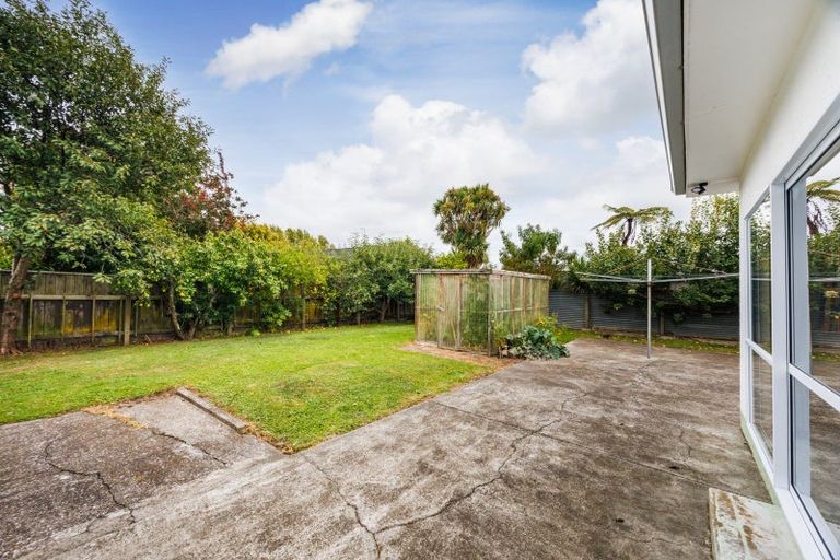 Photo of property in 28 Henare Street, West End, Palmerston North, 4412