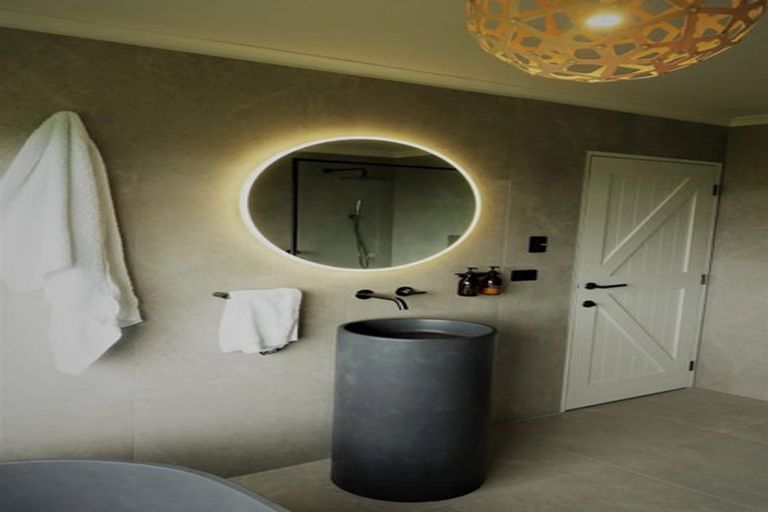 Photo of property in 1798 Waimarama Road, Waimarama, Havelock North, 4294