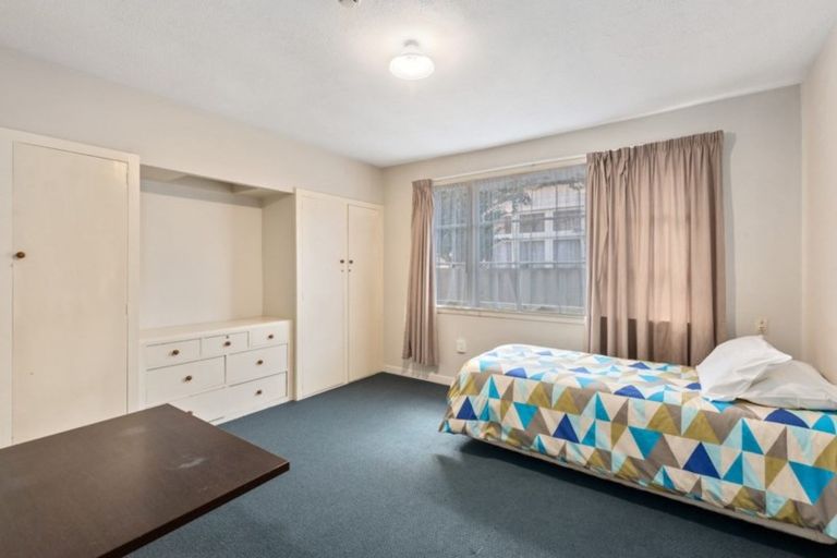 Photo of property in 2/14 James K Baxter Place, Addington, Christchurch, 8024